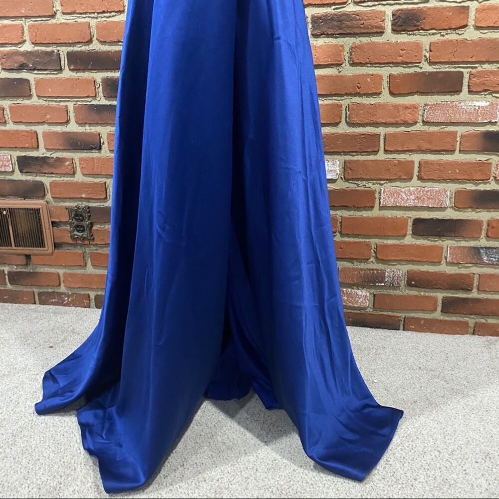 Women's Xscape Off Shoulder Blue Formal Dress Sz 6 Long Royal Blue Gown - Picture 11 of 13